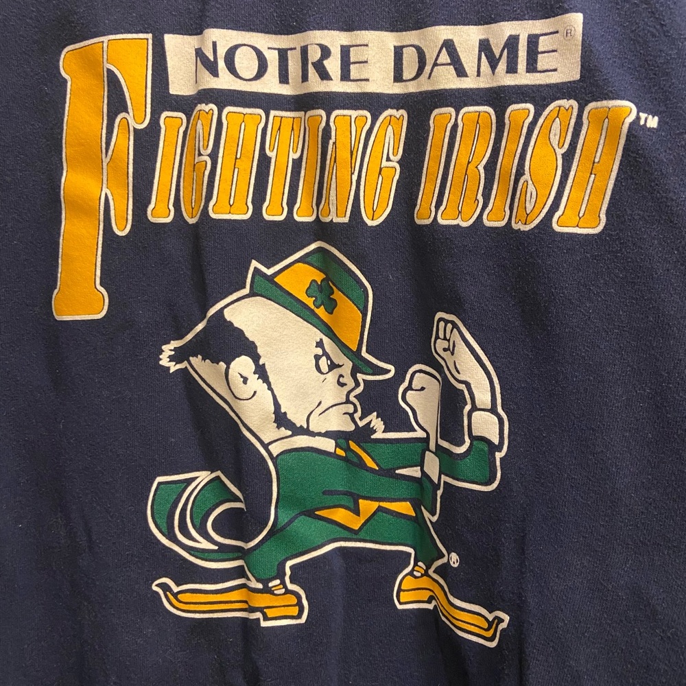 PM Vintage Notre Dame Fighting Irish Graphic Sweater Size Large
